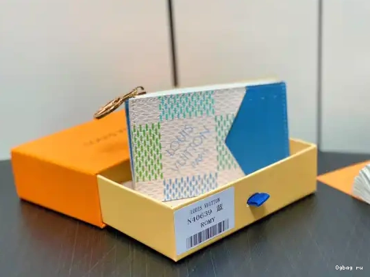 Romy Card LOUIS Holder-12*8*0.8cm VUITTON 0701